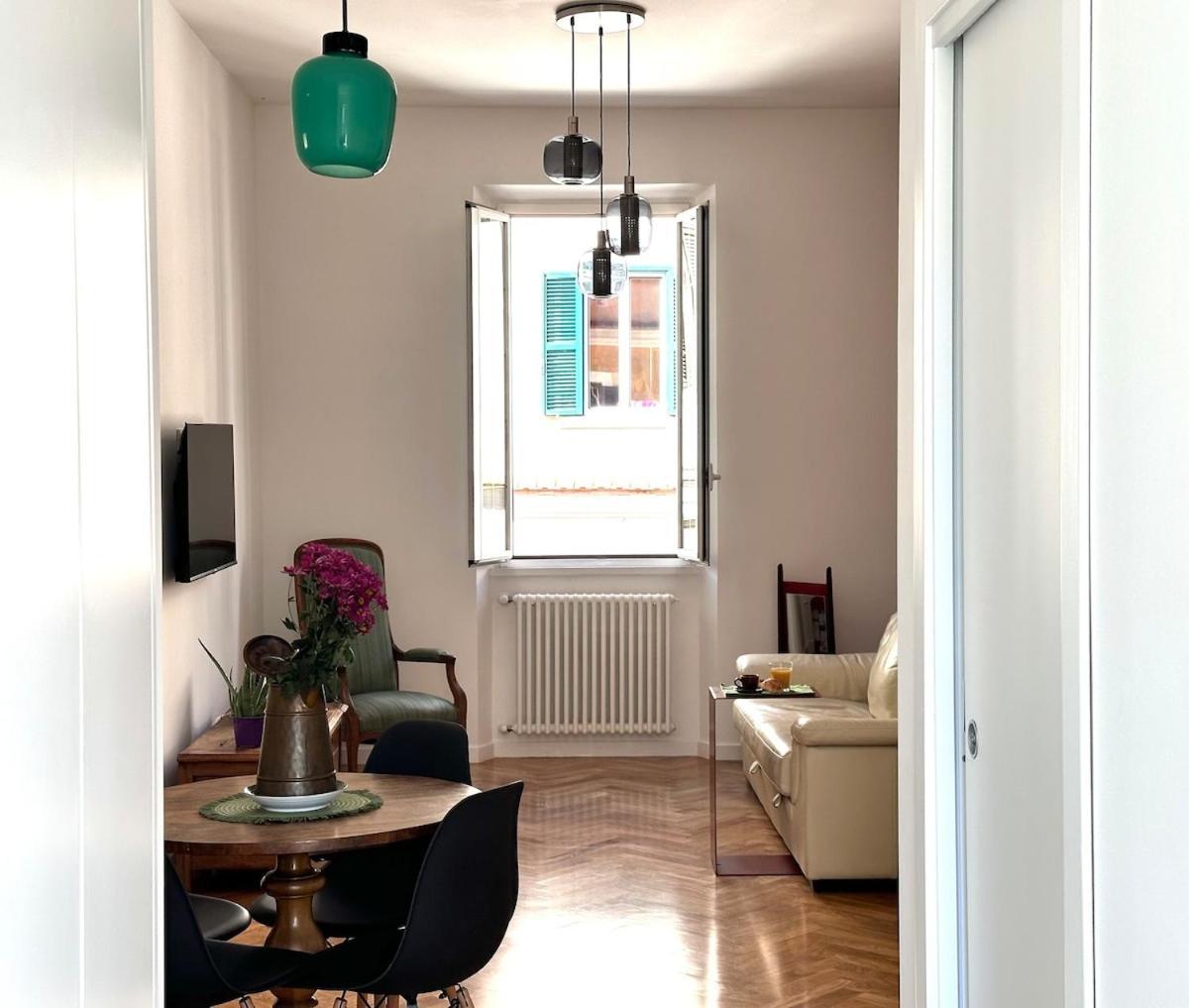 Bright House Apartment *